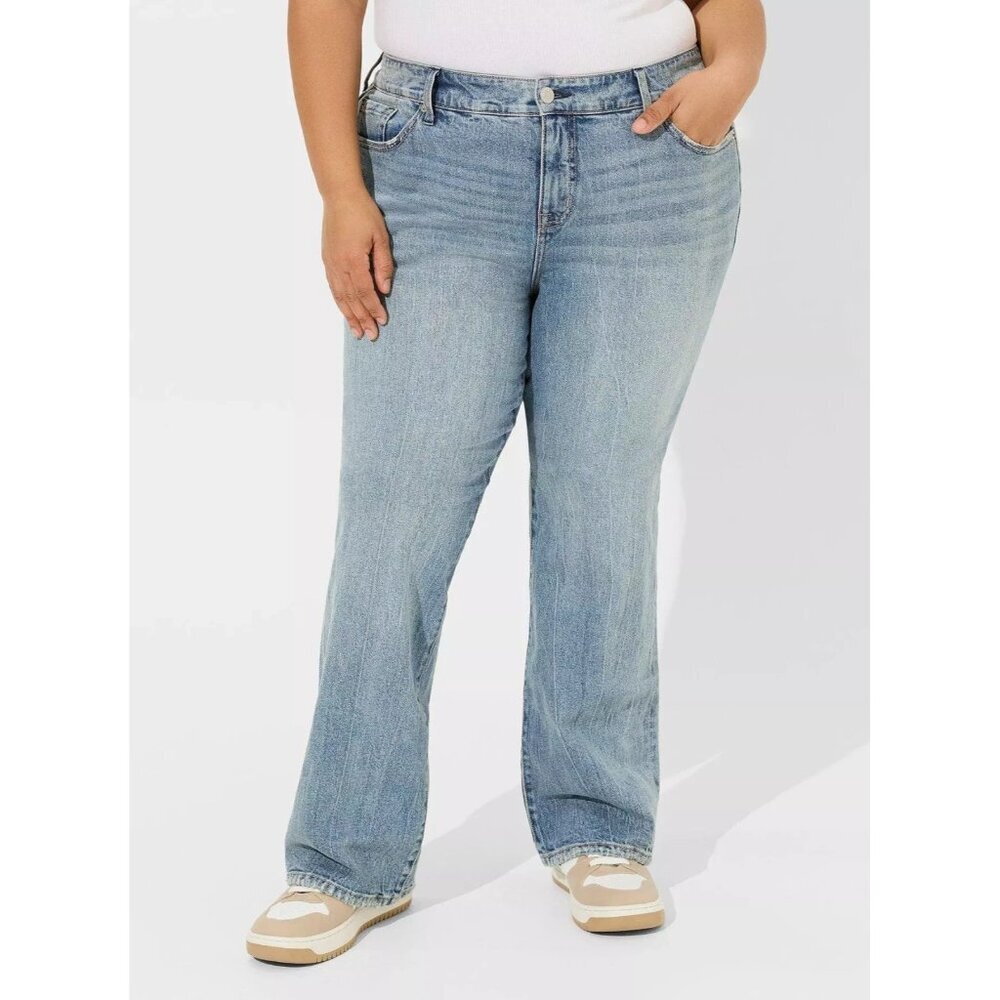 Perfect Slim‎ Boot Classic Denim Mid-Rise Jean Light Wash Plus Size 22 R